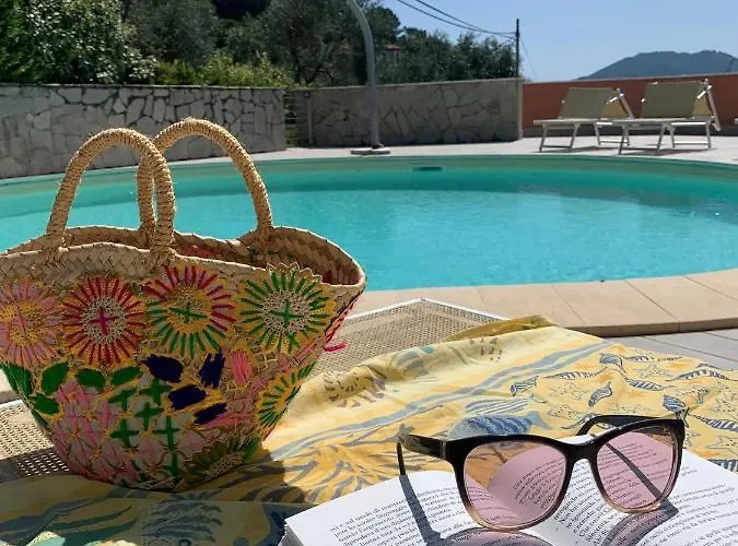 Pool House